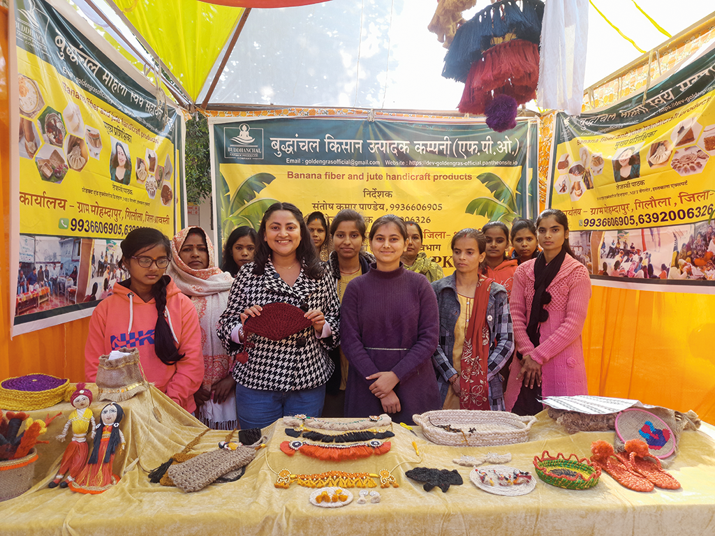 Banana wise: This fashion designer in Shravasti uses banana crop<br>waste to make women financially independent