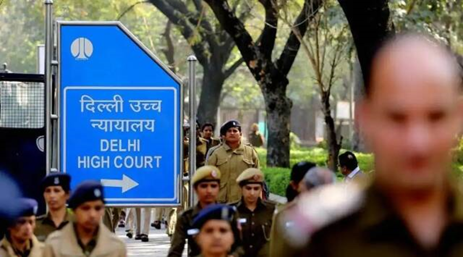 Centre considers recruiting women as constables in CISF and paramilitary forces: Delhi HC informed