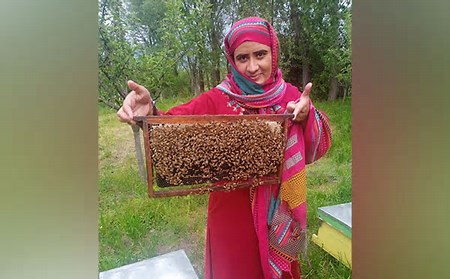 Beekeeping Pioneer Asiya Jan Empowers Village Women