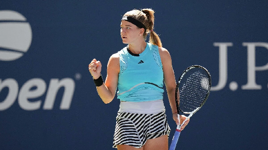 Karolina Muchova Advances to US Open Round of 16