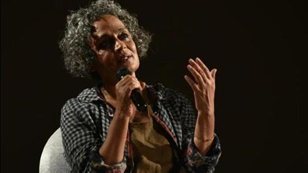 Delhi LG Approves Prosecution of Arundhati Roy and Kashmir Professor for Provocative Speeches