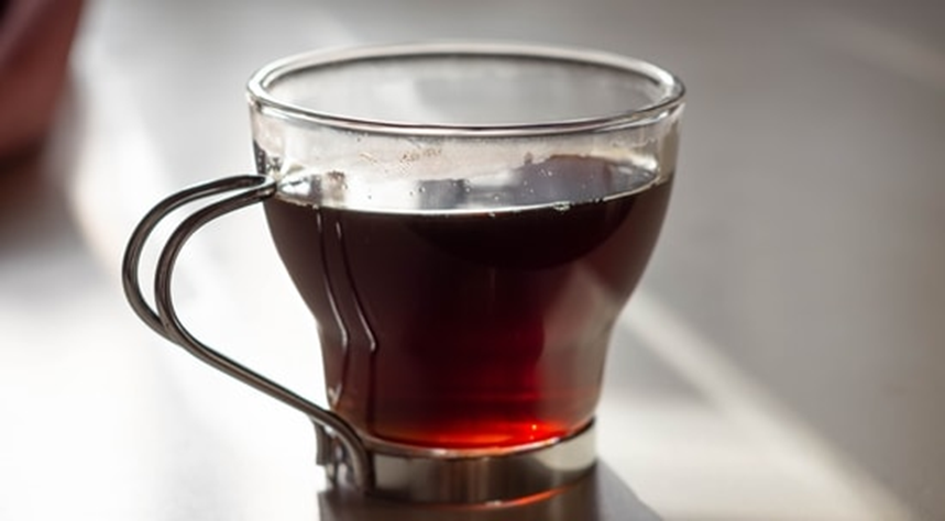 Daily Consumption of Black Tea May Lower Diabetes Risk