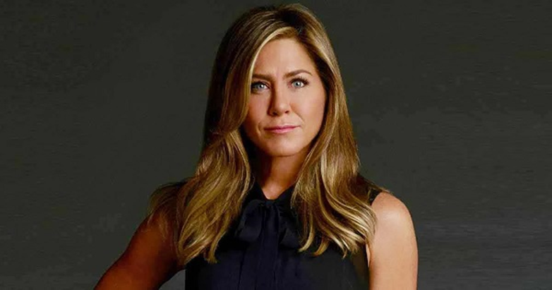 Jennifer Aniston’s Affordable Anti-Aging Secret: $88 Retinol Serum