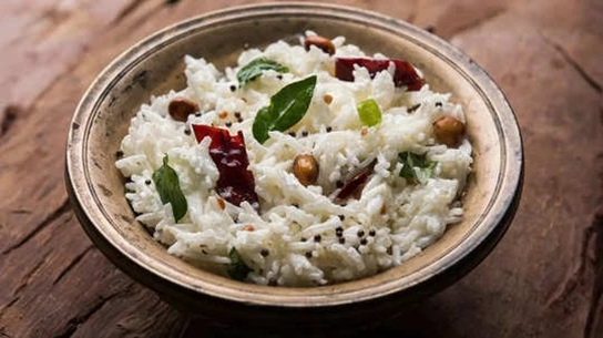 Curd Rice: A Nutrient-Packed Delight for Gut Health and Weight Management