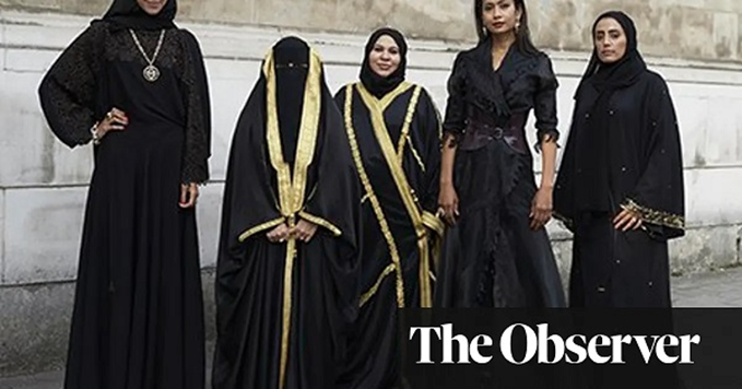 Burqa Rampwalk Sparks Modesty Debate
