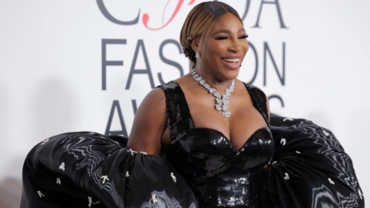 Serena Williams Receives Fashion Icon Award at CFDA Ceremony