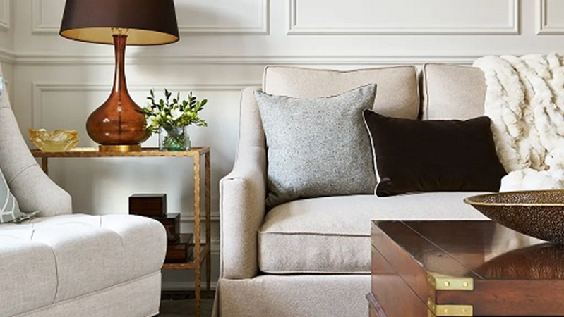 Chic & Cozy: 6 Seating Hacks for Small Living Rooms