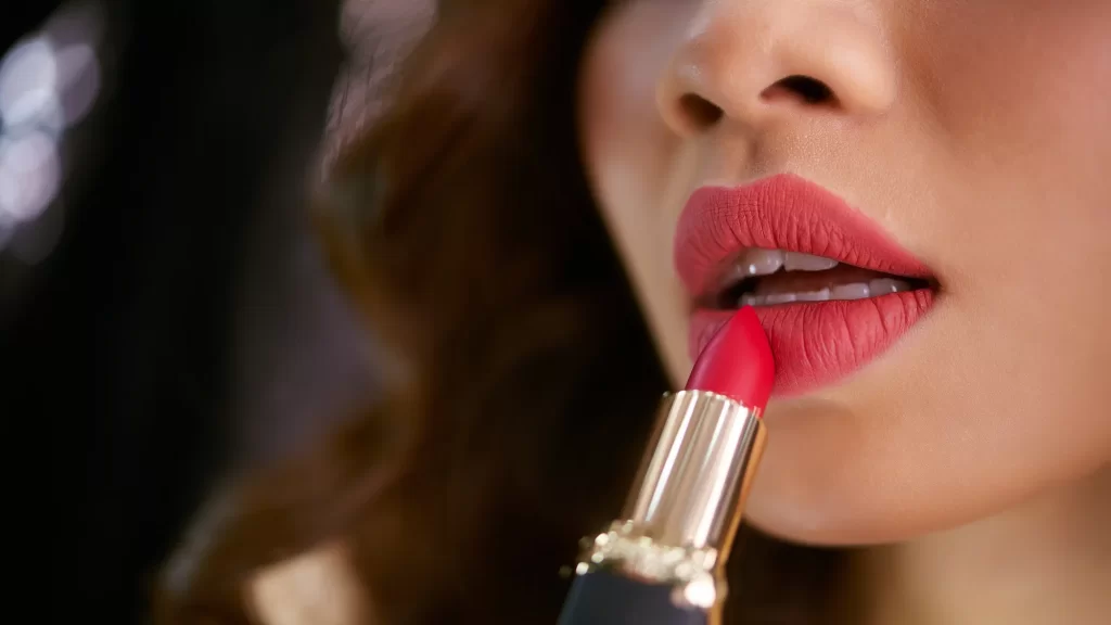Pretty Pout Predicament: Lipstick or Lip Balm?