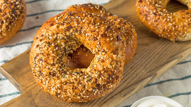Wholesome 3-Ingredient Bagels: Low-Carb, High-Protein, Quick Bake