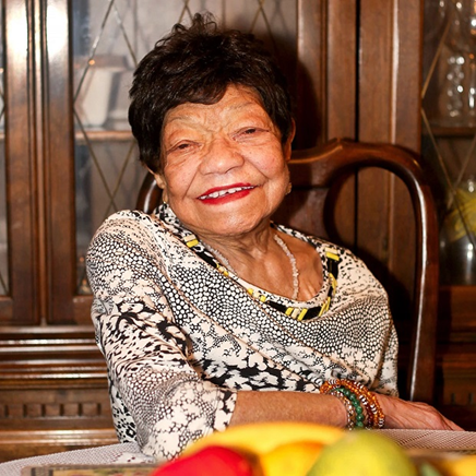 TikTok’s Jamaican Grandma: A Centenarian’s Wisdom