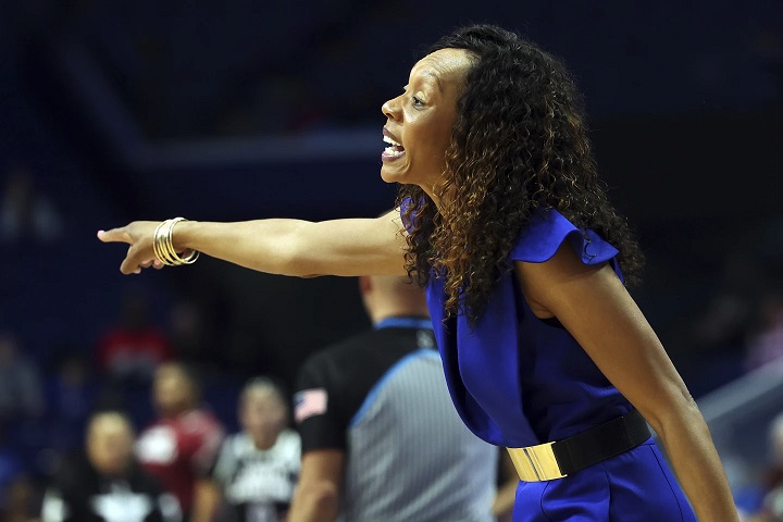 Kentucky Relieves Coach Kyra Elzy After SEC Triumphs