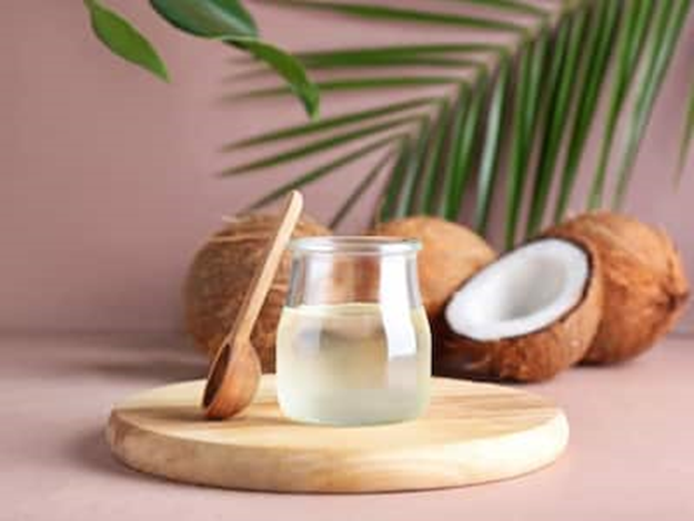 Unveiling the Power of Coconut Oil: 7 Health Boosts to Kickstart Your Day